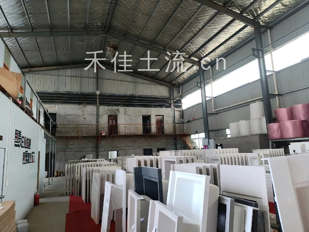在南昌实地看厂房，屋顶、地面、消防这几处要亲眼查